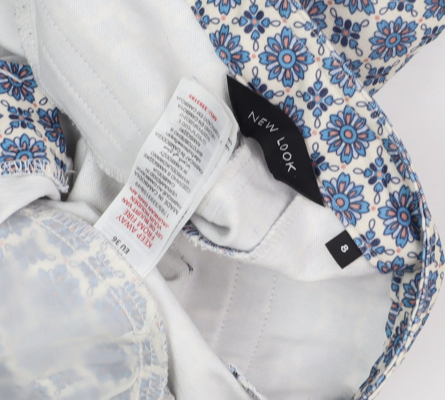 New Look Women's Blue Floral Cropped Trousers Size 8