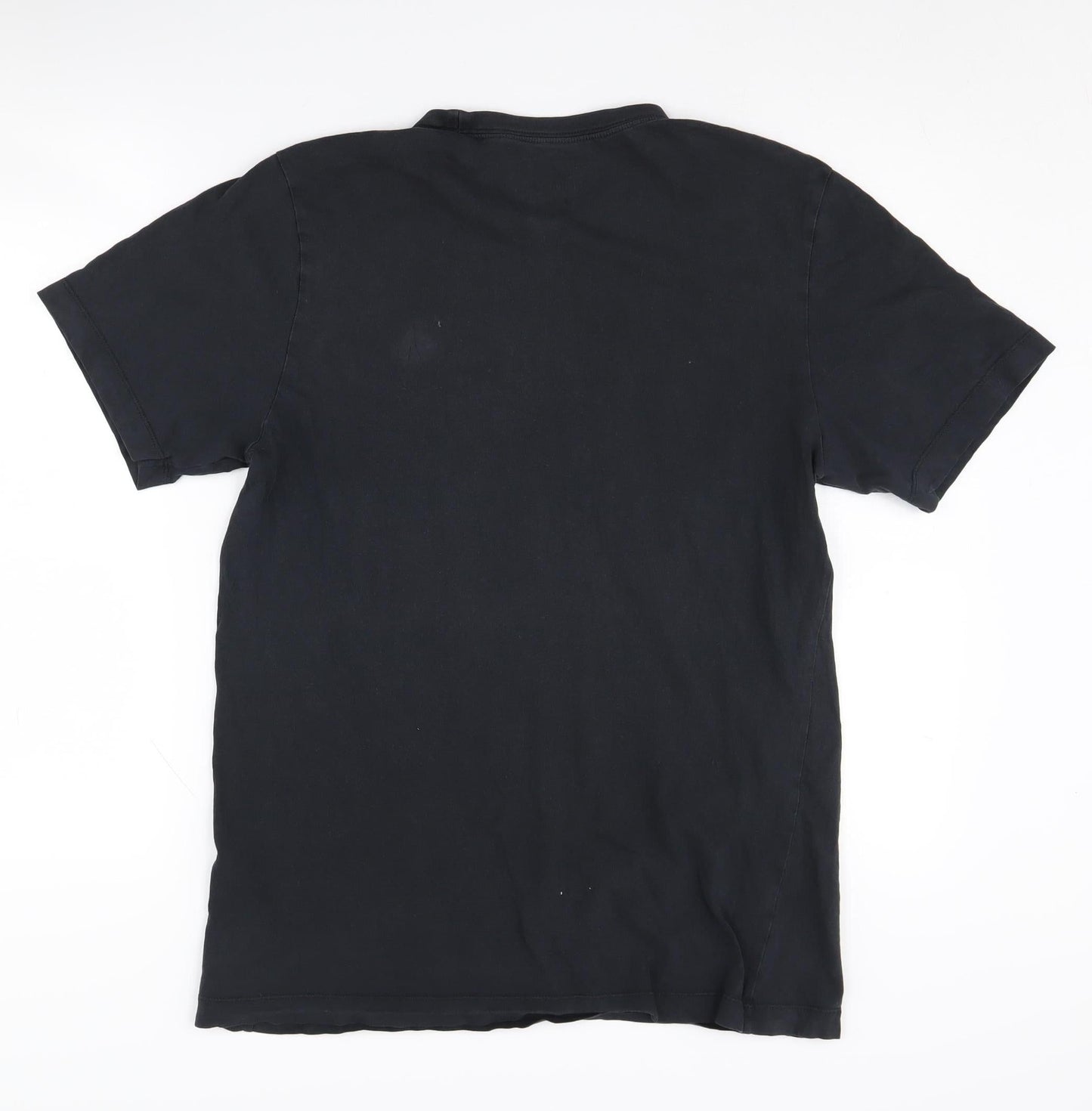 Nike Men's Black M Sports Graphic Tee Shirt