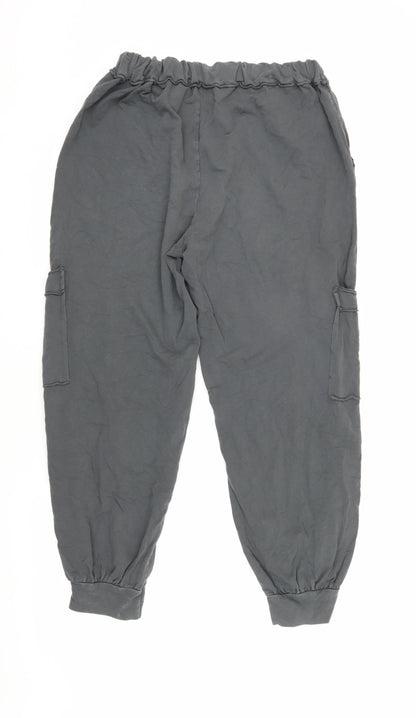Studio Women's Black Cargo Trousers - Size XL, Relaxed Fit
