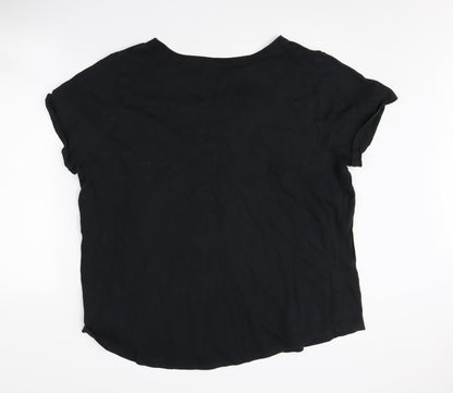Nike Women's Black 2XS Basic Cotton T-Shirt