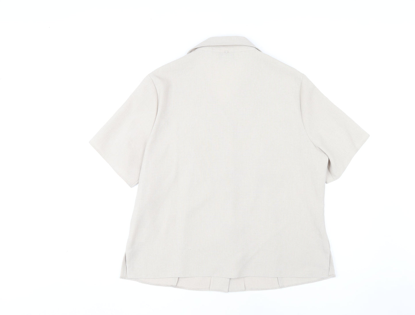 Honor Millburn Women's Beige Classic Short Sleeve Blouse