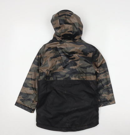 Back view of Firetrap boys’ black camouflage hooded jacket 5-6 years