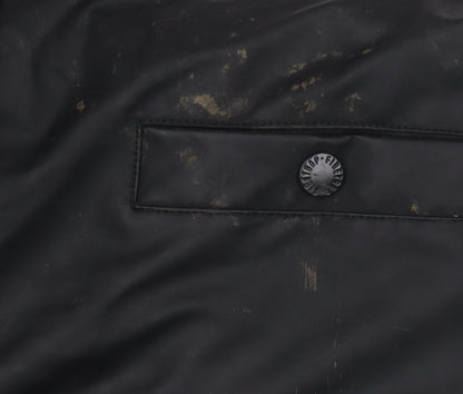 Close-up detail of Firetrap boys’ black camouflage hooded jacket 5-6 years