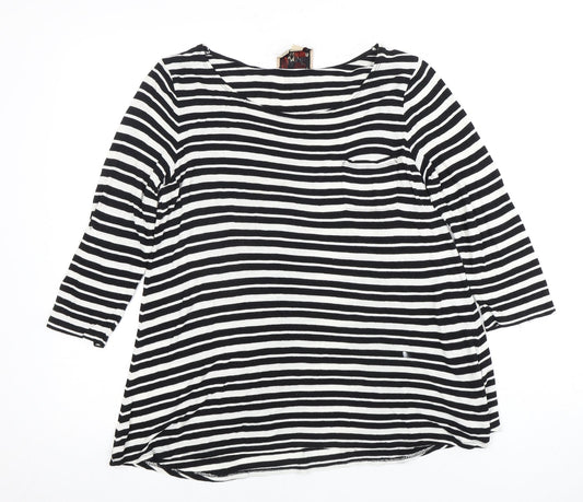 Arabella and Addison Women's Black Striped T-Shirt M