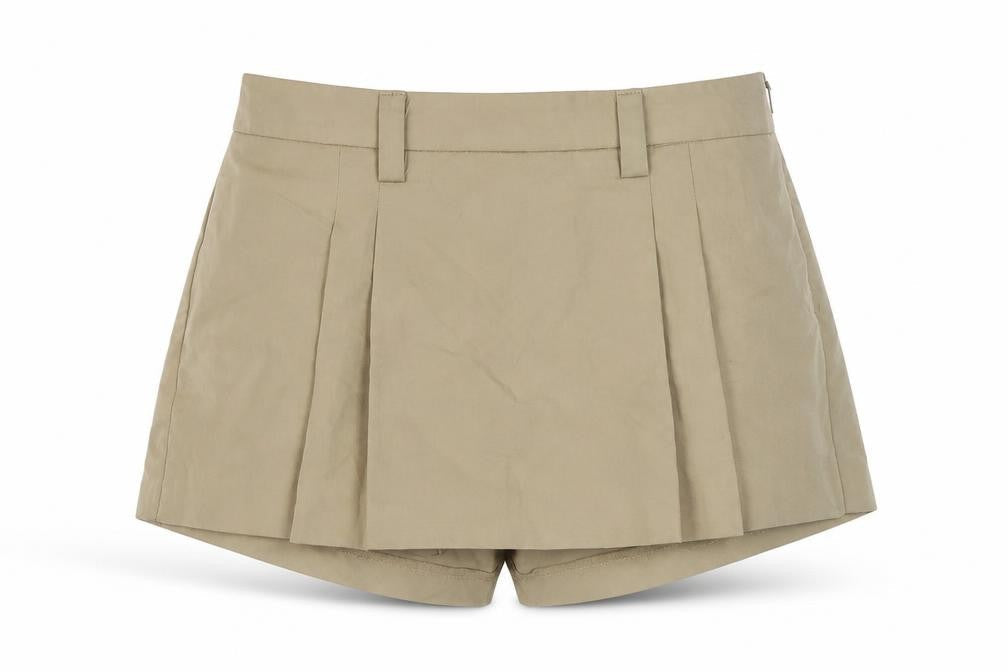 Stradivarius Women's Beige Chino Shorts, Size 10, Casual, Pleated