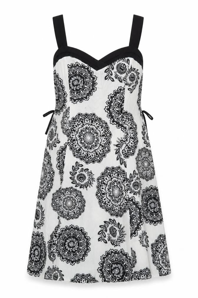 Merien Hall Women's White Floral Dress 14 Sleeveless