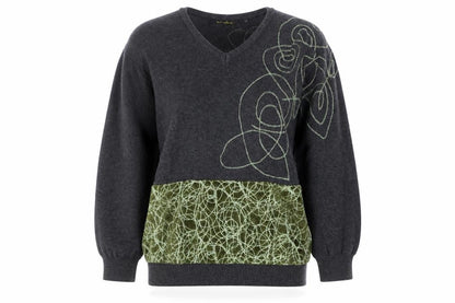 Front view of BANIM girls’ black pullover sweatshirt 8 years with embroidery