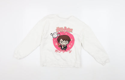 Front view of Harry Potter girls’ white pullover sweatshirt 9-10y graphic print