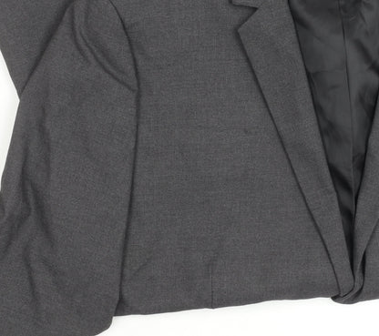 Close-up detail of ASOS DESIGN Men's Grey Blazer, 44, Regular Fit, Business