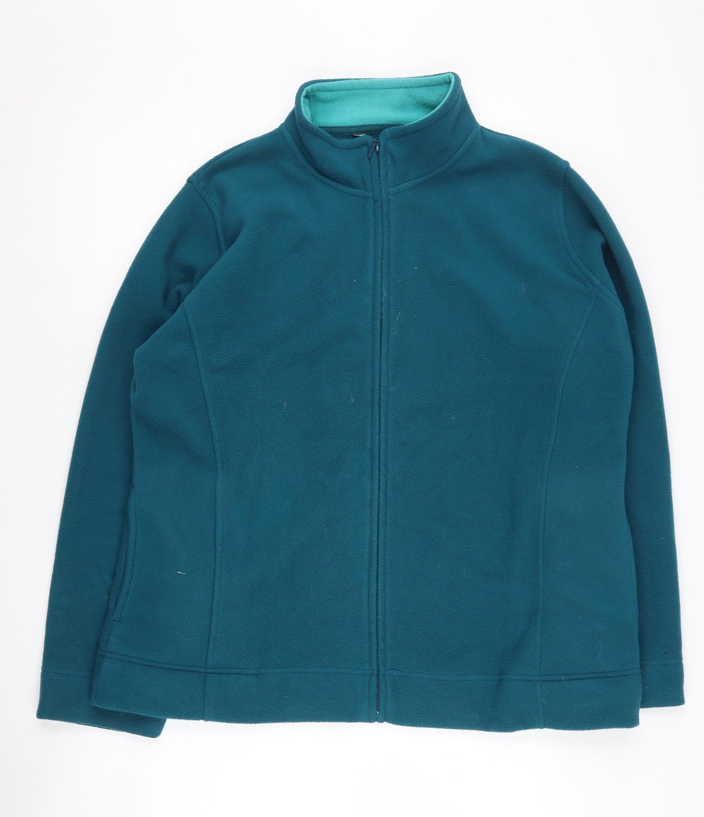 Isle Essentials Clothing Bundle - 5 Pack Preloved Womens Coats & Jackets