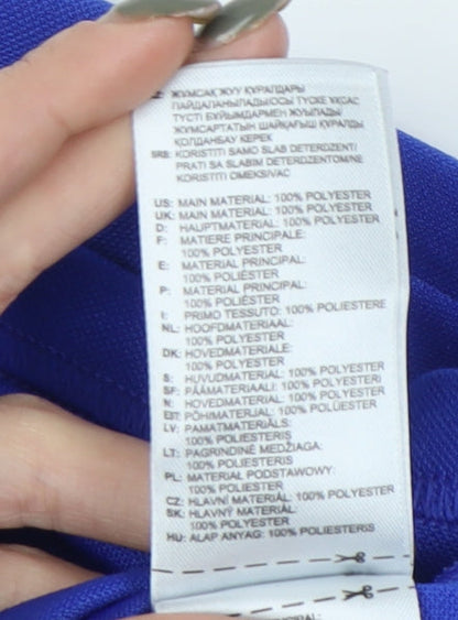 Close-up detail of Adidas boys’ blue long sleeve football t-shirt 9-10y