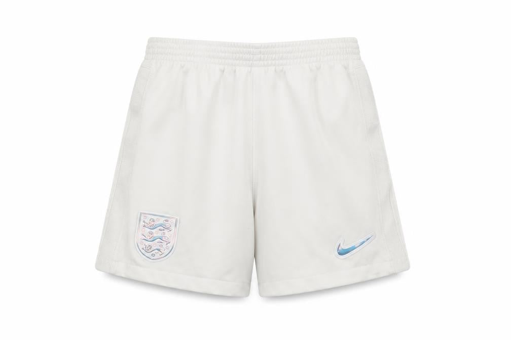 Nike Boys White Athletic Shorts 14-15 Years Football