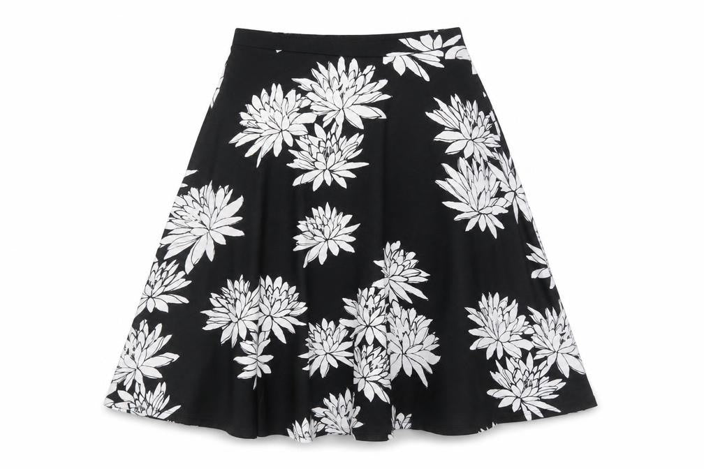 Definitions Women's Black Floral A-Line Skirt Size 14