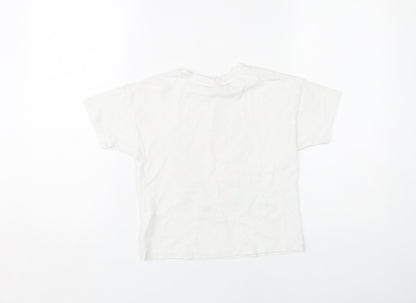 Back view of Disney girls’ white minnie mouse sequin t-shirt, size 6-7, years