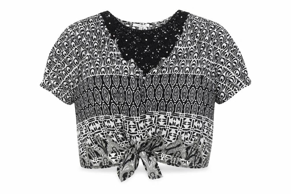 Annabelle Women's Black Geometric Top Size 14