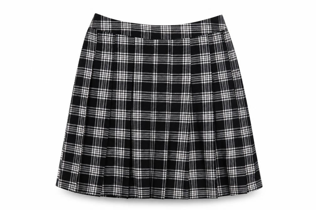 New Look Women's Black Plaid Pleated Skirt Size 10