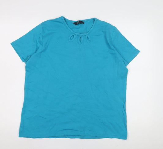 Isle Essentials Women's Blue Plus Size Tee