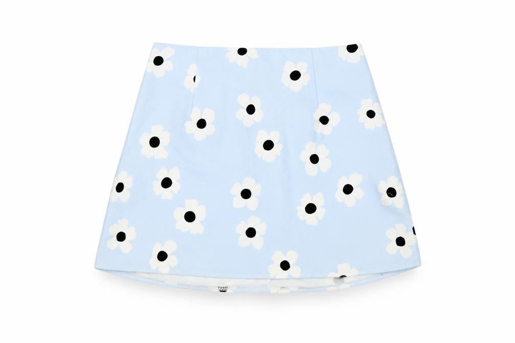 Princess Polly Women's Blue Floral Skirt Size 4