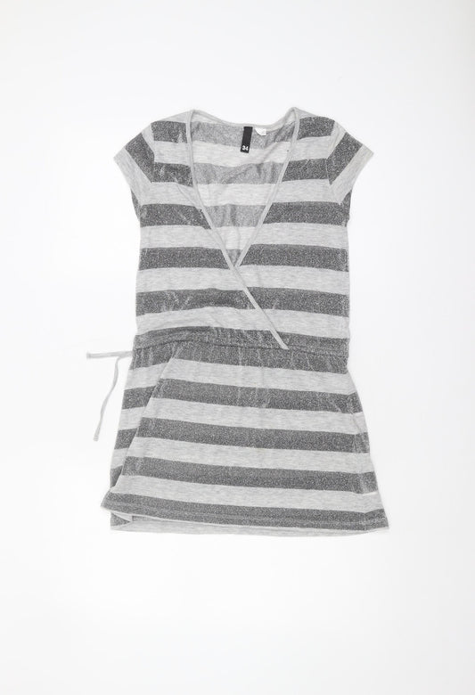 H&M Women's Grey Striped Wrap Top, Size 6