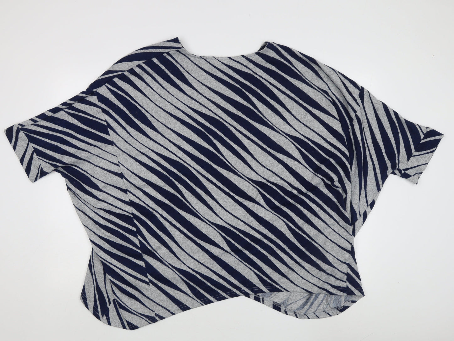 Apricot Women's Blue/Grey Animal Print Cropped T-Shirt