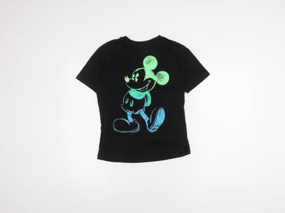 Front view of Disney boys’ black glow t-shirt medium