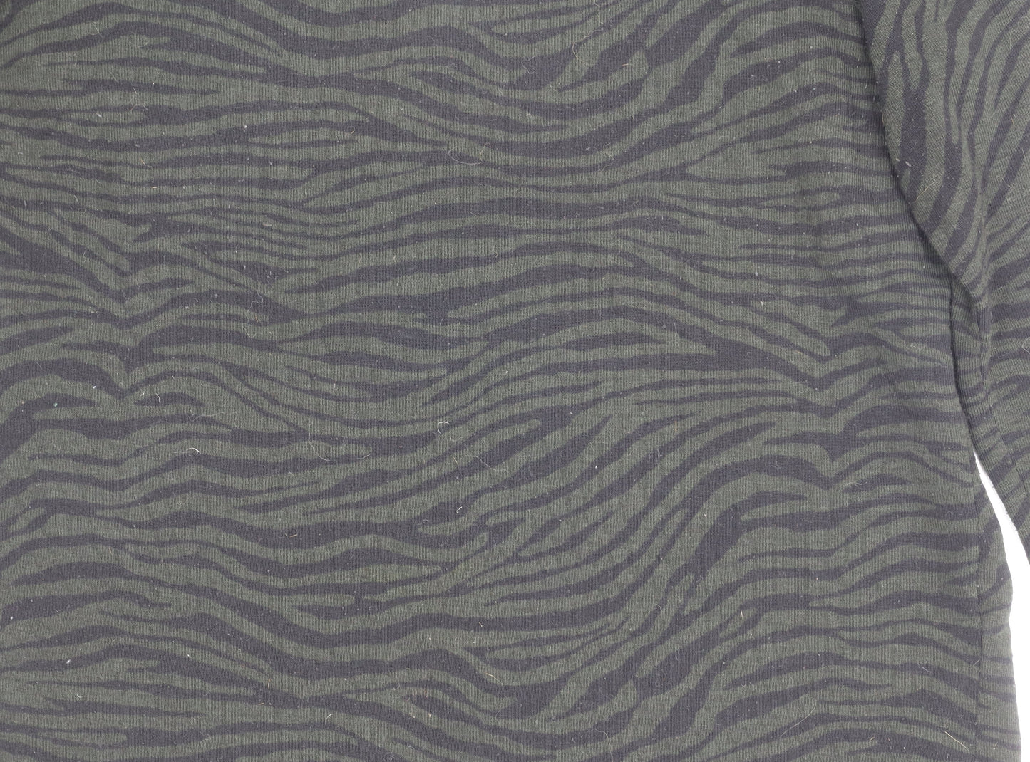 Sonder Studio Women's Black Animal Print Top Size 14