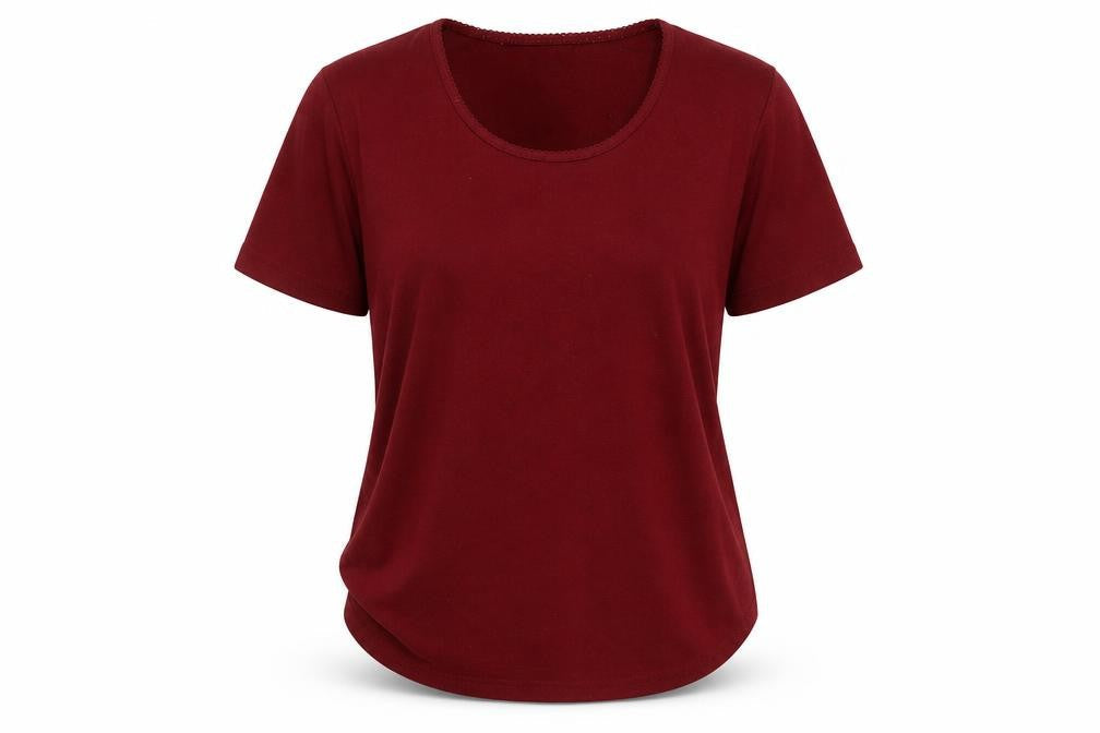 Lakeland Women's Red Basic T-Shirt Size 14