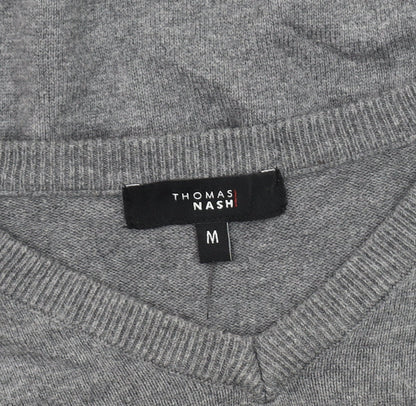 Close-up detail of Thomas Nash Men's Grey V-Neck jumper M