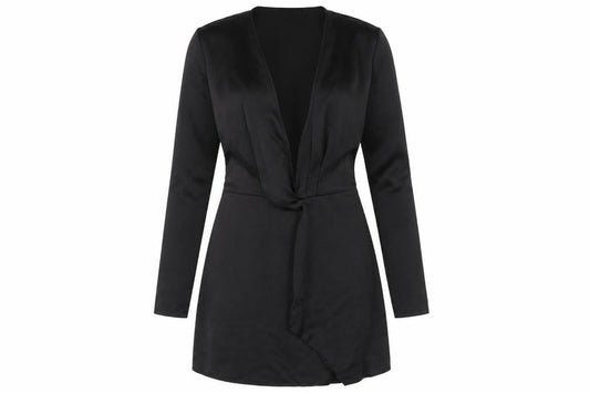 PrettyLittleThing Women's Black Dress Size 8