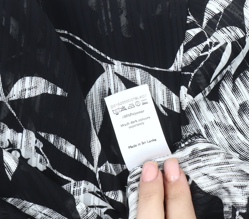 Bonmarché Women's Black Floral Blouse Size 20