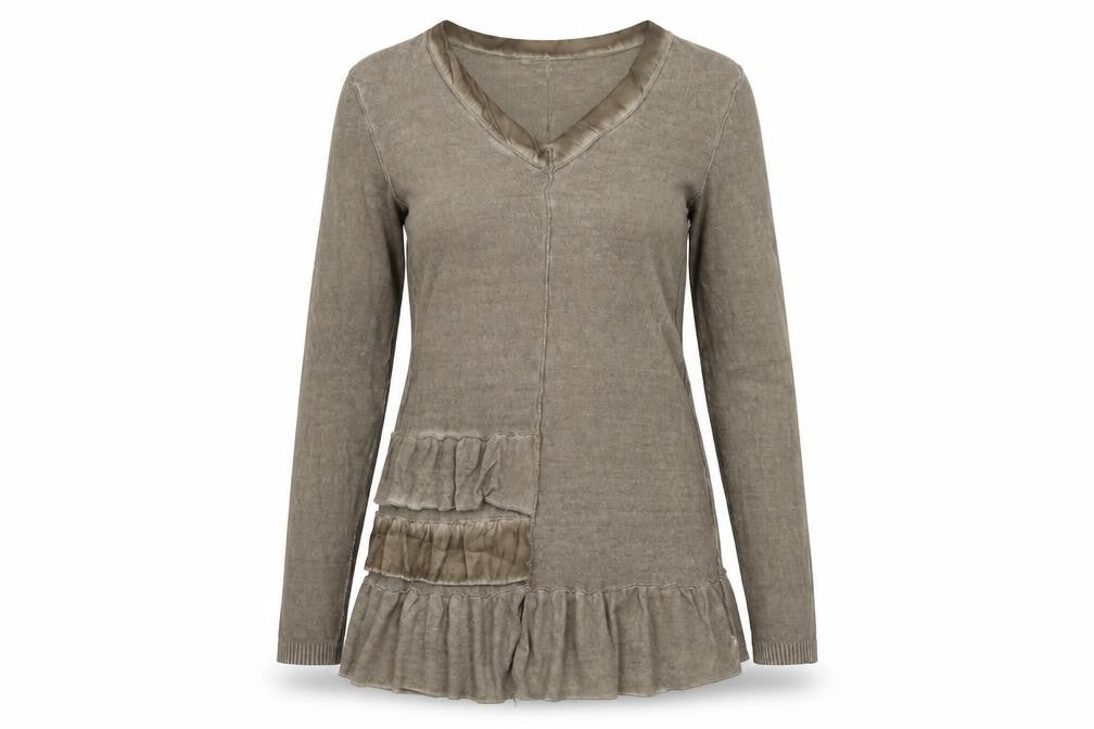 Rose and Crown Women's Beige V-Neck Top, Size L