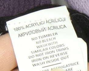 Close-up detail of C&A Women's Multicoloured V-Neck jumper M