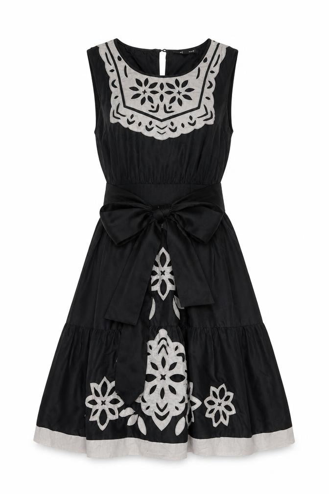 Warehouse Women’s Black Silk Sleeveless Dress