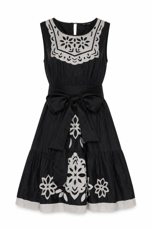 Warehouse Women’s Black Silk Sleeveless Dress