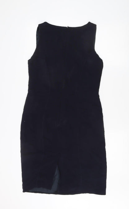 Damsel in a dress Women's Black Sleeveless V-Neck Dress