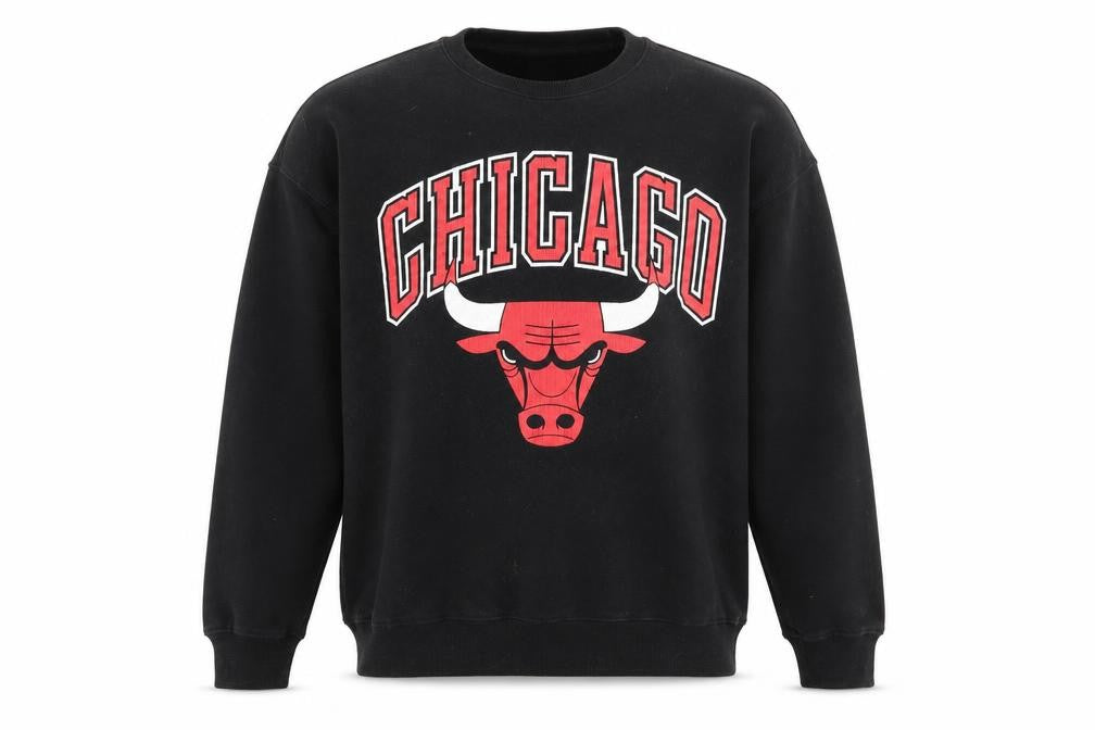 UNK Men’s Black Chicago Bulls Sweatshirt S