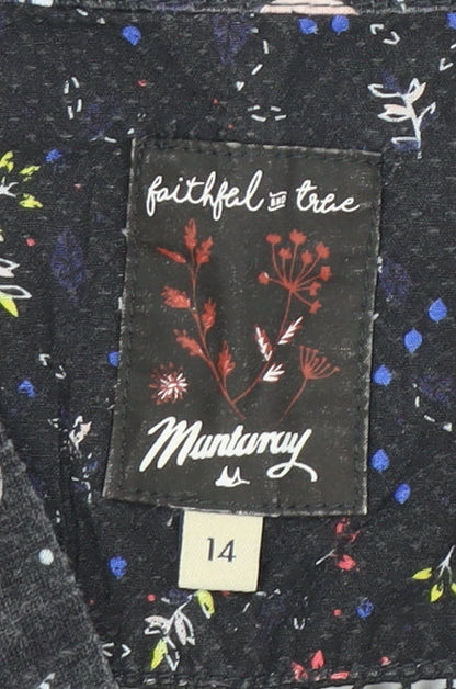 Close-up detail of Mantaray Women's Multicoloured Floral Blouse, size 14