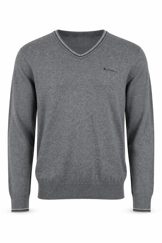 Ben Sherman Men's Grey V-Neck Jumper, Size Medium.