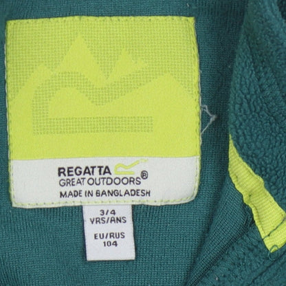 Close-up detail of Regatta boys’ green fleece henley sweatshirt 3-4 years