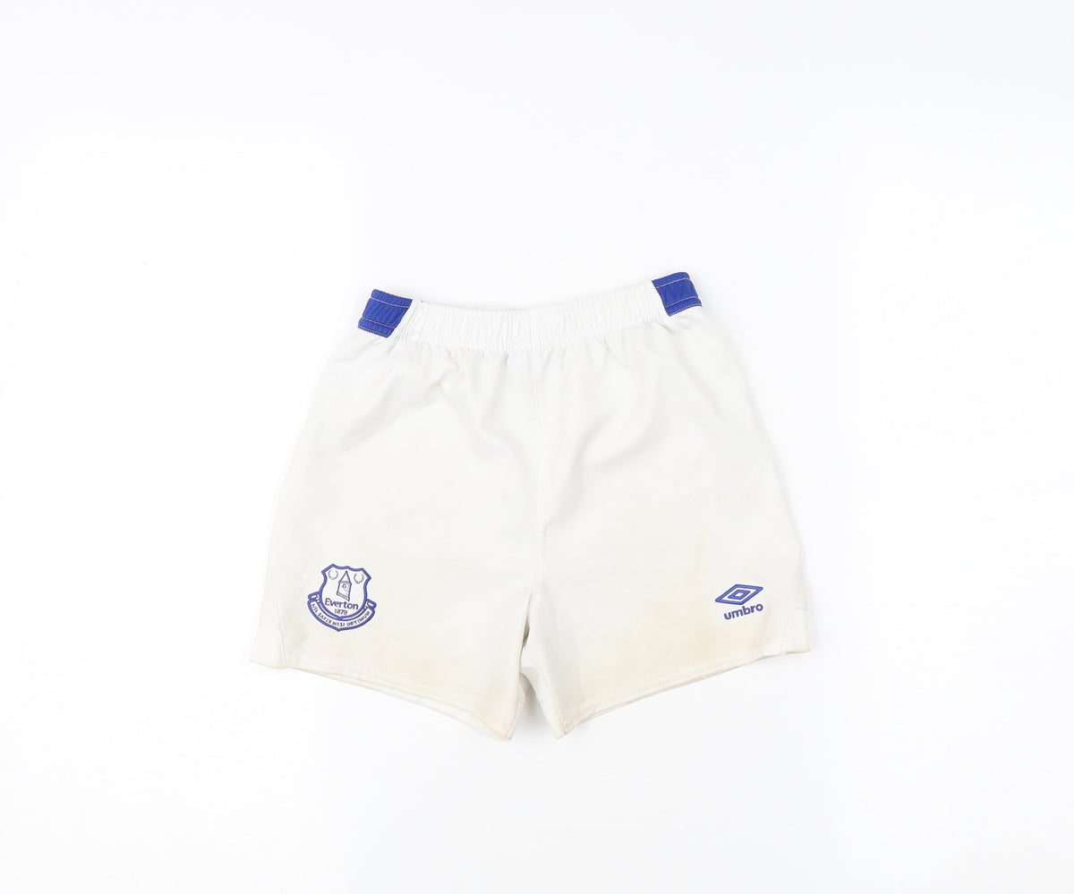 Umbro Boys White Football Athletic Shorts 4-5 Years