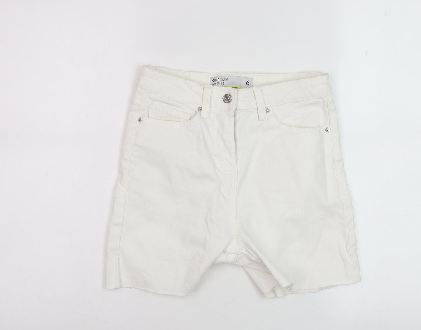 Women's White Denim Shorts Size 6 Slim Fit