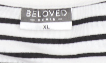 Beloved Women's White Striped XL Basic T-Shirt