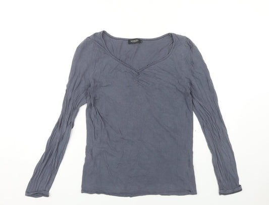 Soaked in Luxury Women's Grey V-Neck Long Sleeve Top