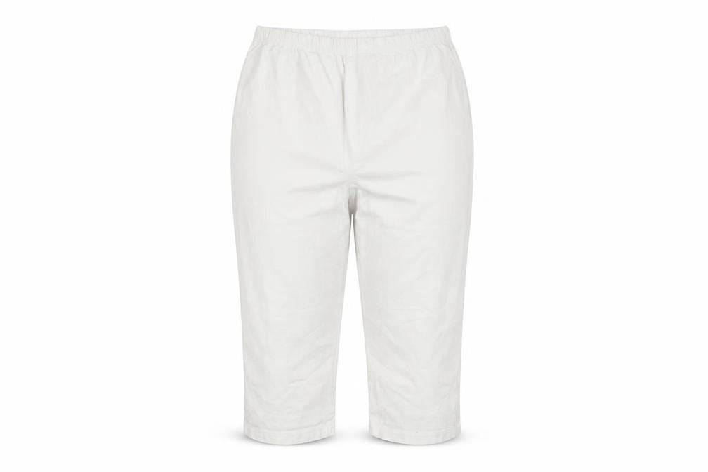 East Coast Trading Co Women's White Trousers Size 22