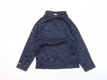 Back view of Trespass boys’ blue fleece pullover 5-6 years