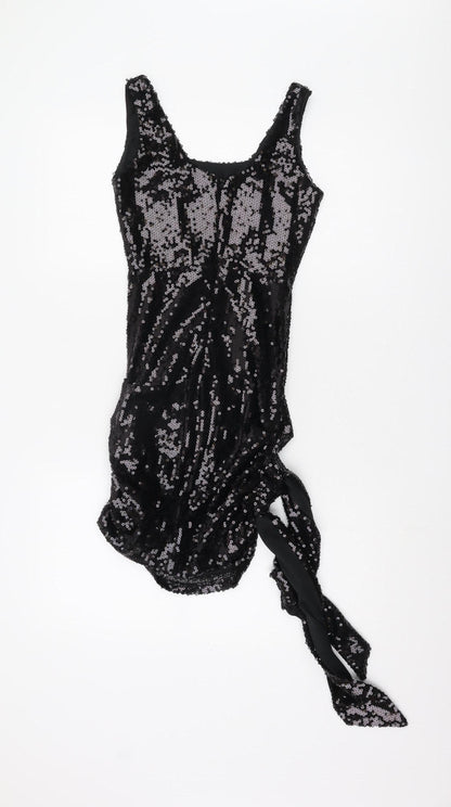 Femme Luxe Women's Black Sequin Dress Size 6