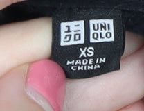 Uniqlo Women's Black XS Full Zip Hoodie