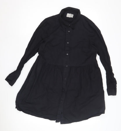 Additional front view of ASOS Women’s Black Collared Button-Up Shirt, size UK 10