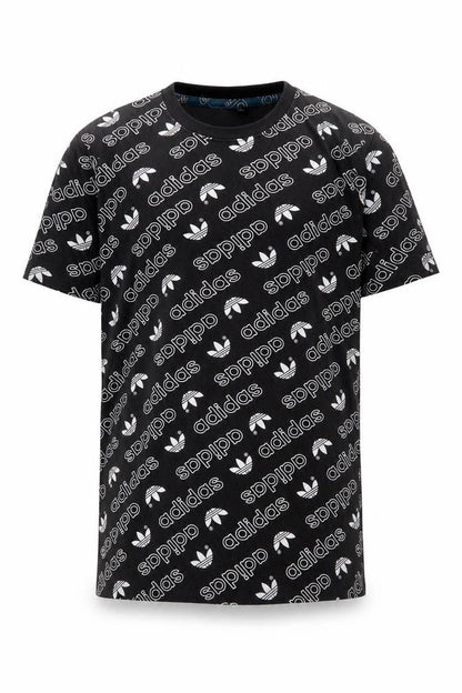 Front view of Adidas boys’ black graphic print t-shirt s