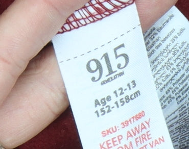 Close-up detail of 915 Generation girls’ red pullover hoodie, size 12-13, fleece